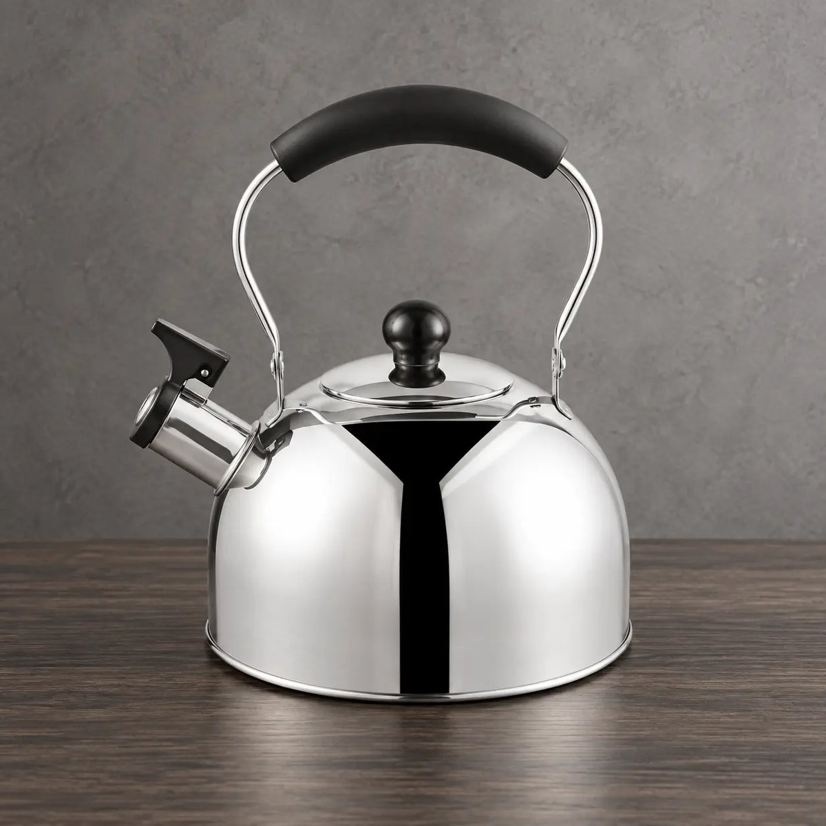 Polished silver Type AB 3L flat-bottom kettle with a black arched grip, fitted lid, and whistle spout